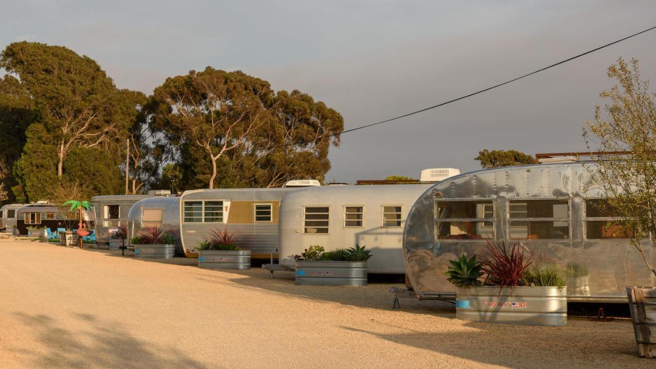 מלון Waypoint ונטורה מראה חיצוני תמונה